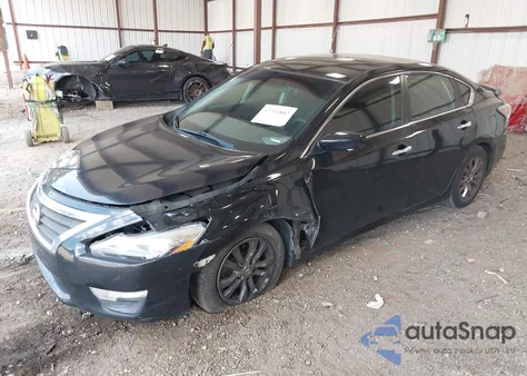 2015 Nissan Altima 2.5 S from USA, damaged, VIN 1N4AL3AP4FN403375